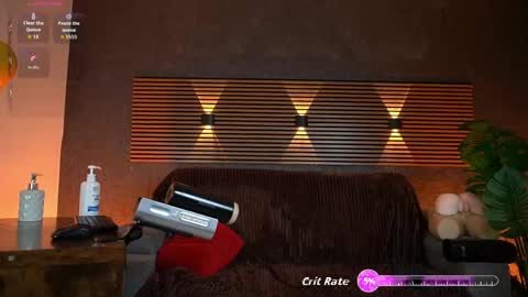 Snapshot of _eufrates_ chatting on 05.04.26 EUFRATES online show from 05.04.26