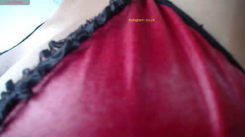  Exa help me position myself with your thumb up thanks  online show from 01.26.25