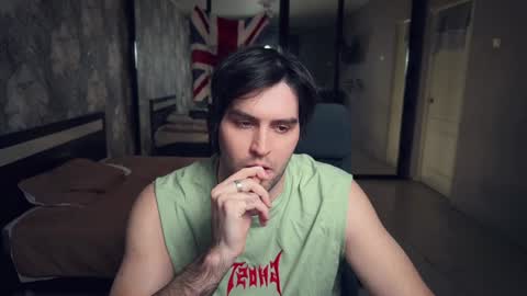 Keanu online show from 12.17.24