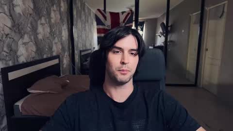 Keanu online show from 10.03.25