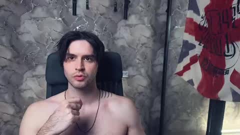 Keanu online show from 04.18.26