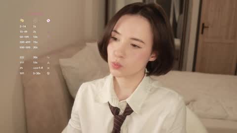 Essie  online show from 03.23.26