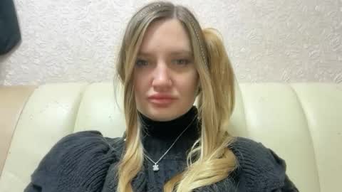  Flora  online show from 01.14.26