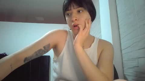 Mia-foster online show from 12.20.25