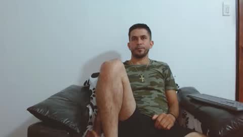 Snapshot of _grasshopper chatting on 02.26.26 _grasshopper online show from 02.26.26