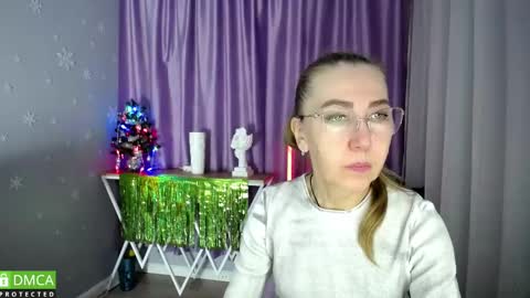 _greybunny_ online show from 01.14.25