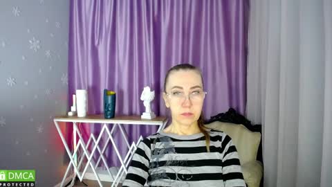 _greybunny_ online show from 02.24.25