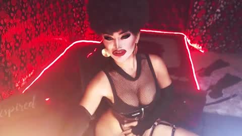 Snapshot of _hailyourqueenx chatting on 12.20.24 GoDDess  Chloe online show from 12.20.24