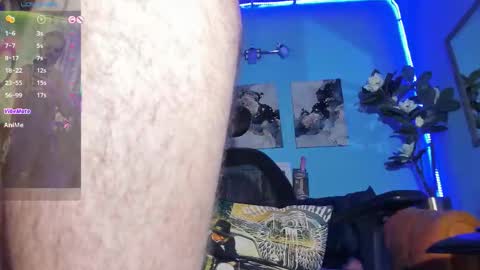 Snapshot of _hairybeard_ chatting on 10.11.25 Mathews online show from 10.11.25