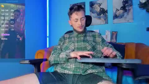 Snapshot of _hairybeard_ chatting on 10.14.25 Mathews online show from 10.14.25