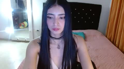 Snapshot of _hanna_69 chatting on 11.28.25 Hanna online show from 11.28.25