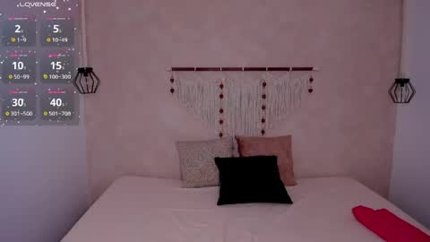 Hanna Botero online show from 04.18.26