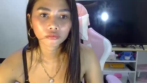 Snapshot of _hazumi chatting on 10.22.25 _hazumi online show from 10.22.25