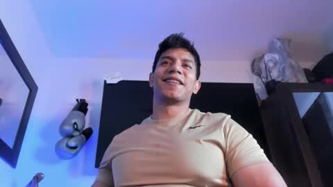 Snapshot of _heracles1 chatting on 02.10.26 Heracles online show from 02.10.26