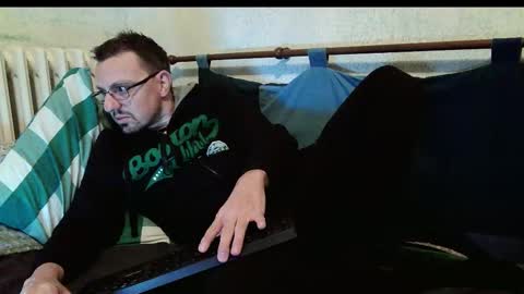 Manuel online show from 10.26.25