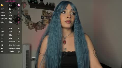 Jenn  online show from 09.29.25