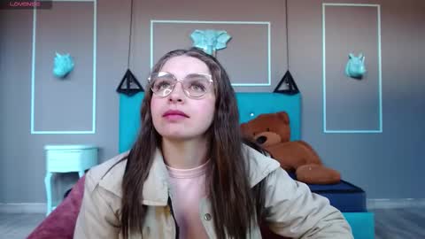 Isa online show from 09.17.25