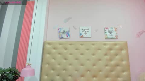 J A D E online show from 10.22.25