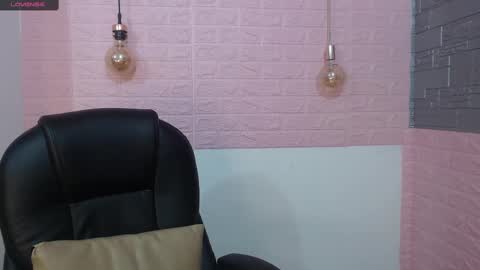 _jeessy online show from 02.10.25
