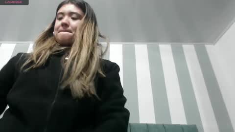 _jeessy online show from 02.14.25