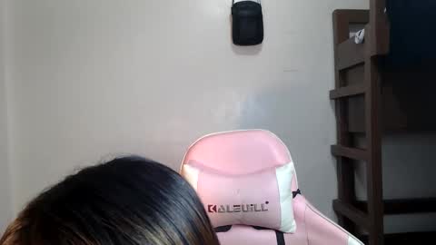 Snapshot of _jennn chatting on 06.10.26 Jen online show from 06.10.26