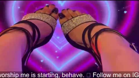  ...  online show from 10.10.25