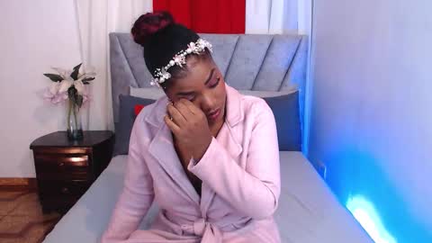 Snapshot of _jhoa chatting on 11.19.25 _jhoa online show from 11.19.25