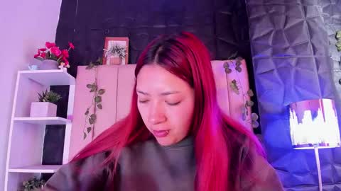 Mia online show from 02.07.26