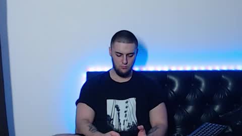 Joni online show from 11.11.25