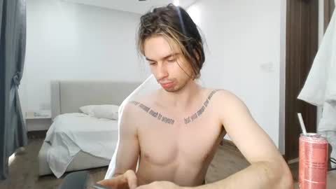 Snapshot of _just_funk_ chatting on 07.22.26 My song - online show from 07.22.26