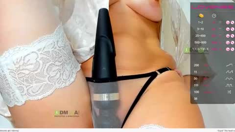 Snapshot of _justcallme_ chatting on 03.01.26 _justcallme_ online show from 03.01.26