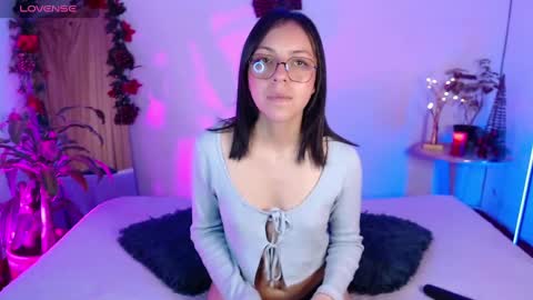 Snapshot of _kathy_and_myke chatting on 12.02.24 Kathy and Myke online show from 12.02.24