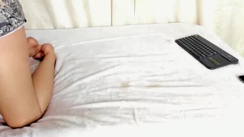 _katty_evans_ online show from 01.14.26