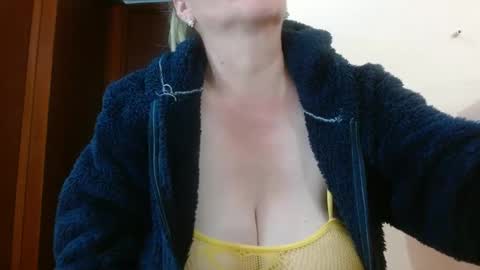 Keiila online show from 01.11.25