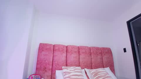 Kendall online show from 11.26.25