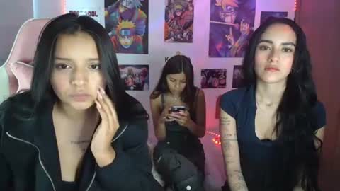 Snapshot of _khloe_sweet chatting on 01.17.25 khloe sweet online show from 01.17.25