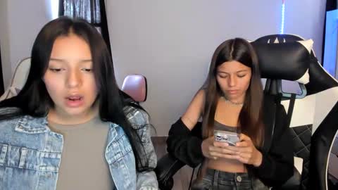 Snapshot of _khloe_sweet chatting on 02.21.25 khloe sweet online show from 02.21.25