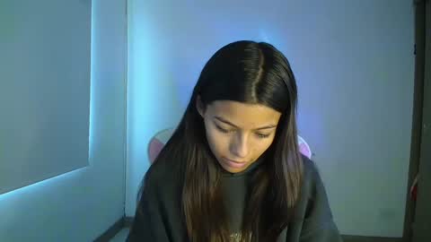 Snapshot of _khloe_sweet chatting on 03.12.25 khloe sweet online show from 03.12.25