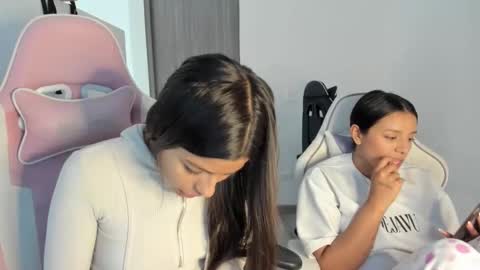 Snapshot of _khloe_sweet chatting on 02.19.26 khloe sweet online show from 02.19.26