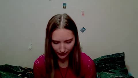 _kikiclark_ online show from 10.21.25