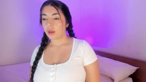 _kimtorres_1 online show from 04.04.26