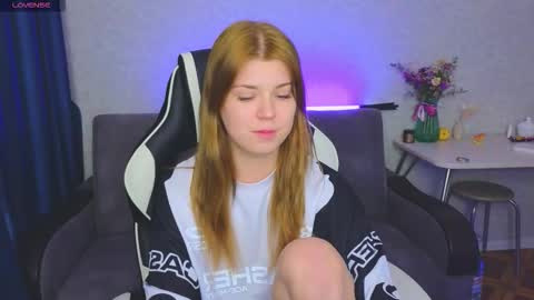 Molly   Emily online show from 11.28.25