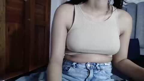Snapshot of _kita chatting on 09.22.25 Jalina online show from 09.22.25