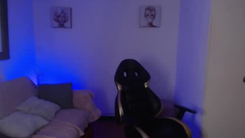 _kitten_1 online show from 12.22.25