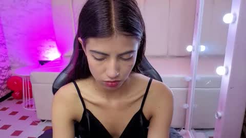 Snapshot of _kitty_v chatting on 02.24.26 Hi Stream 300pm to 900pm online show from 02.24.26