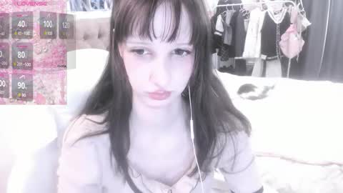 Snapshot of _kuroneeko_ chatting on 02.21.26 kuro online show from 02.21.26