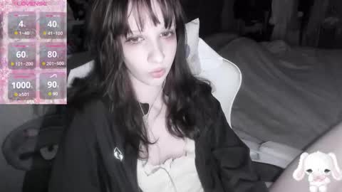 Snapshot of _kuroneeko_ chatting on 02.26.26 kuro online show from 02.26.26