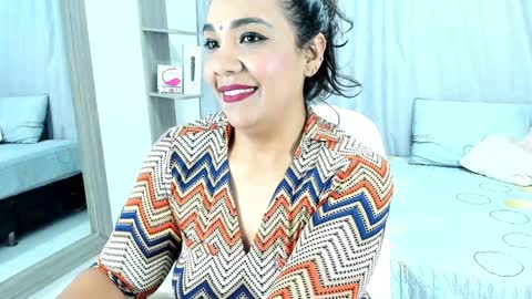 NAILHA SAJANI  online show from 12.02.24