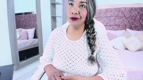 NAILHA SAJANI  online show from 01.30.25