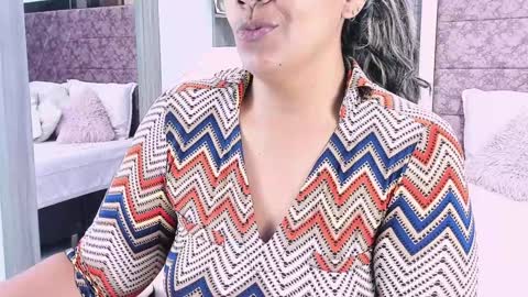 NAILHA SAJANI  online show from 02.01.25
